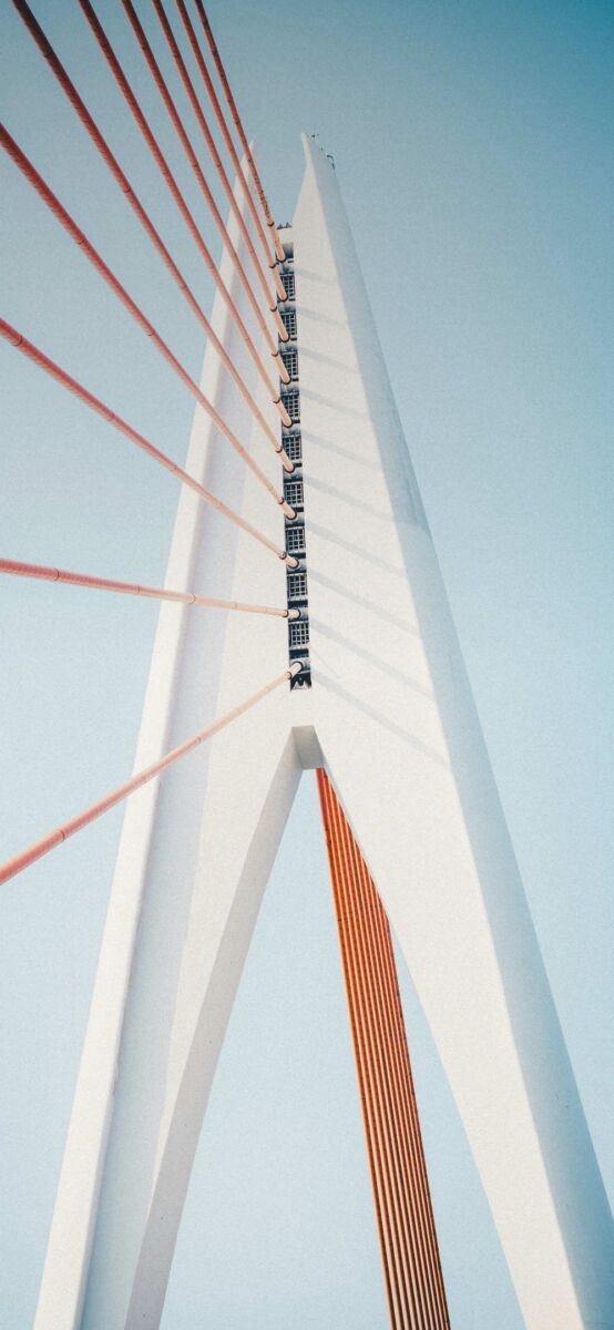 Sfondo dedicato ad una immagine scenica con particolare di ponte