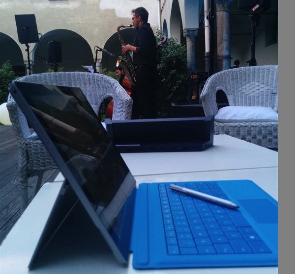 surface_pro_3_side_jazz.jpg